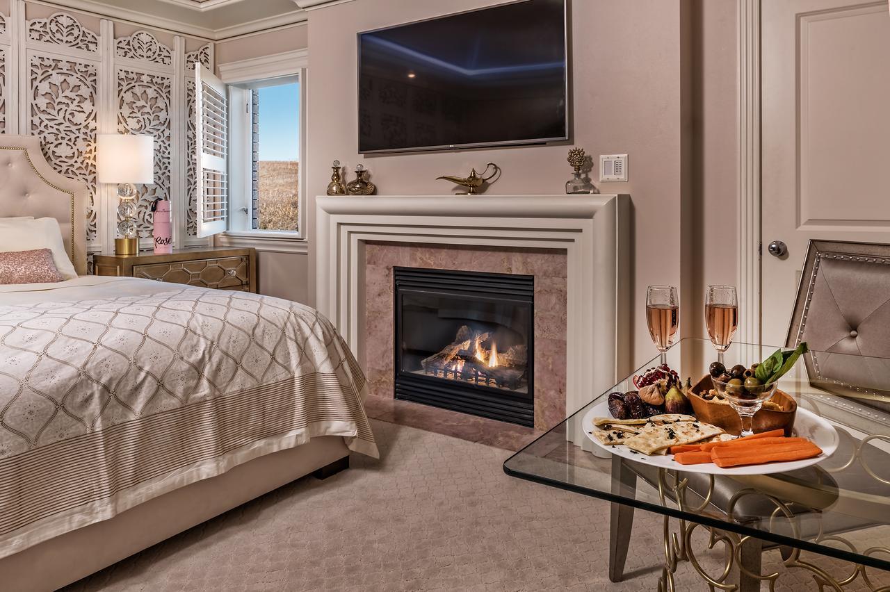 Cameo Heights Mansion And The Vine Fine Dining Restaurant Bed and Breakfast Touchet Εξωτερικό φωτογραφία