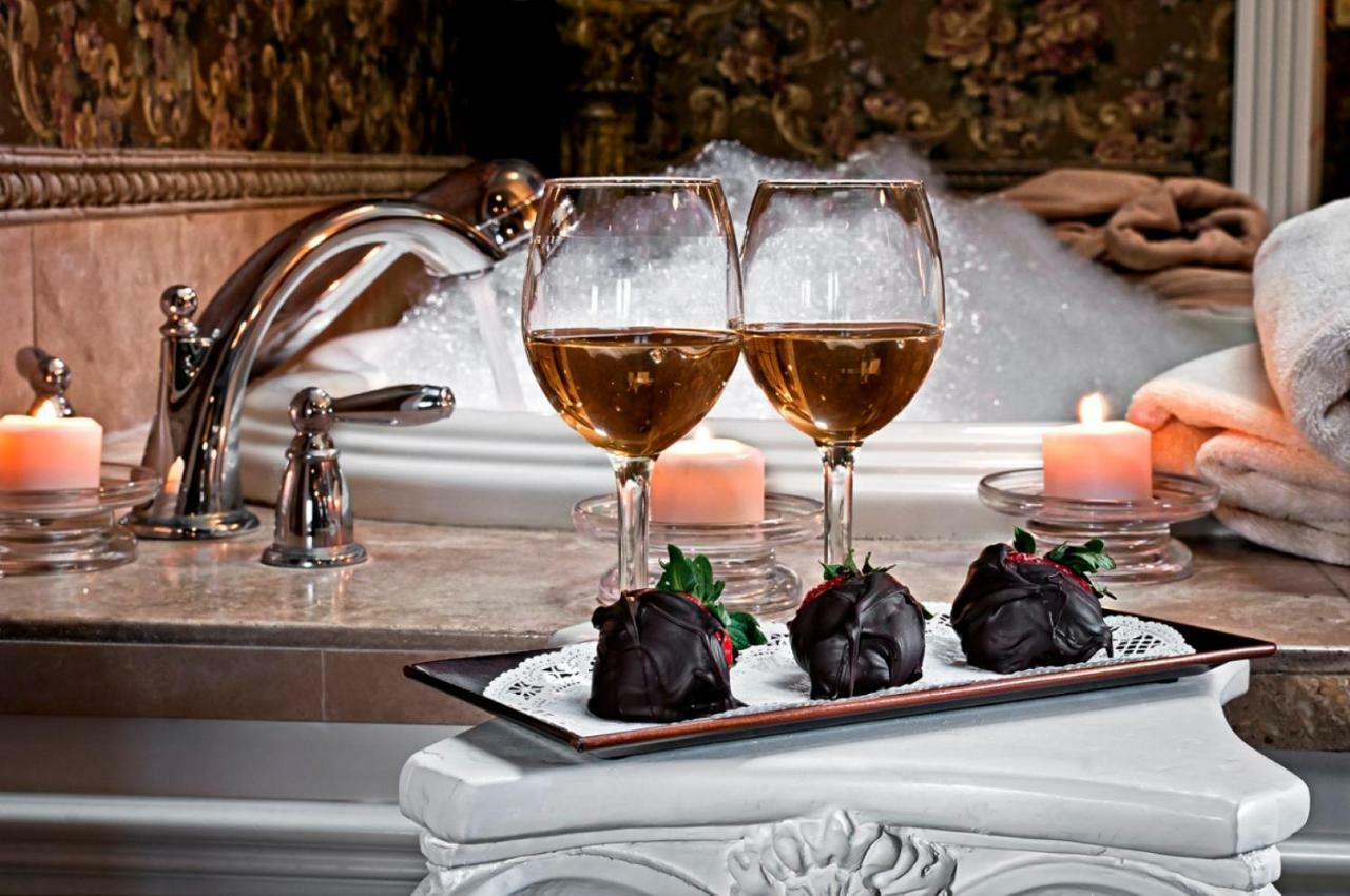 Cameo Heights Mansion And The Vine Fine Dining Restaurant Bed and Breakfast Touchet Εξωτερικό φωτογραφία